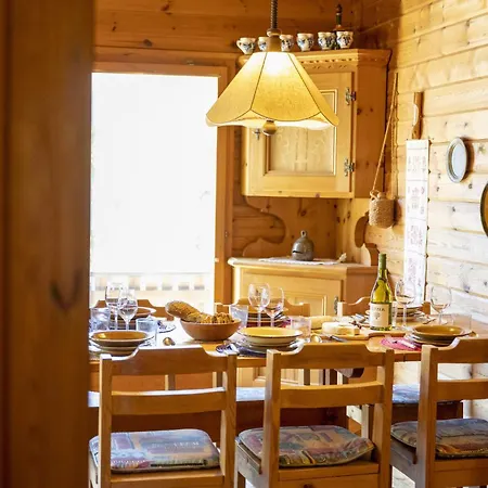 Chasa Avant Porta Chalet