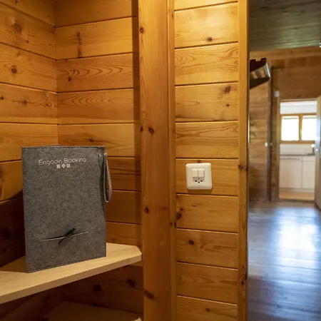 Chasa Avant Porta Chalet Ramosch