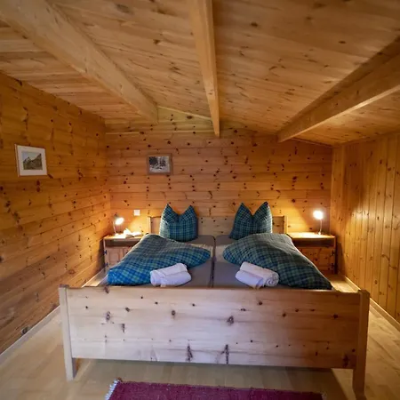 Chasa Avant Porta Chalet Ramosch