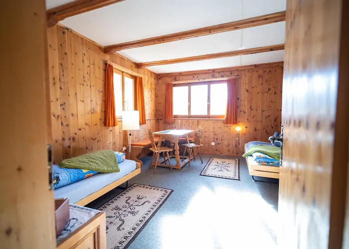 木屋 Chasa Avant Porta Ramosch